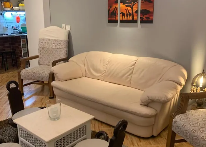 Luxury One Bedroom Ritz Carlton Apartment *